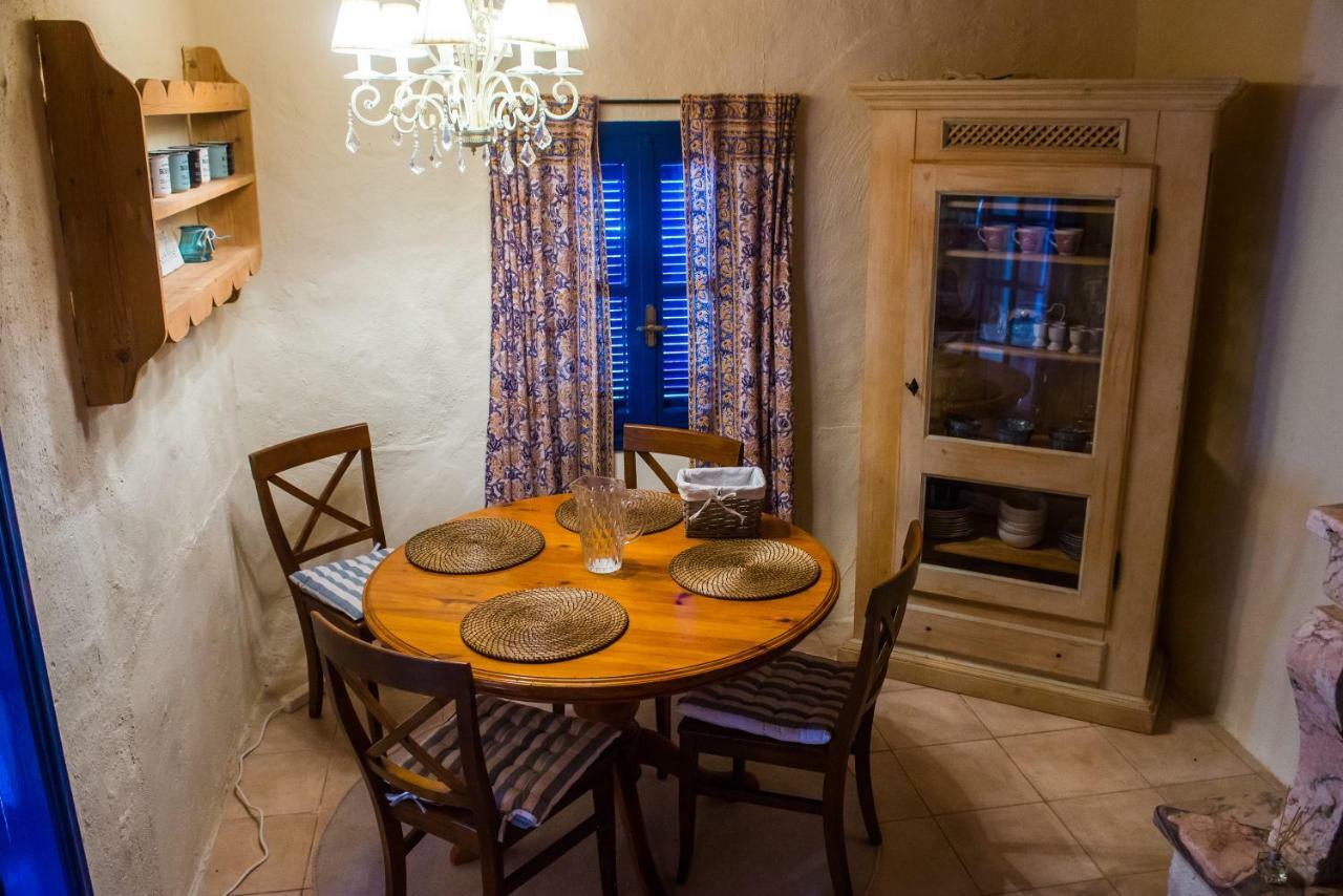 Petromanos, A Unique Place With Dreamy Sunsets! Villa Xirokambos  Exterior photo